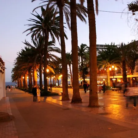Carabeo Playa Апартаменты *